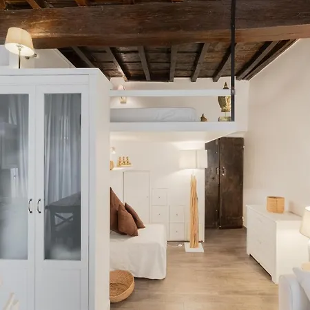 Navona Loft Luxury 5 People Apartment